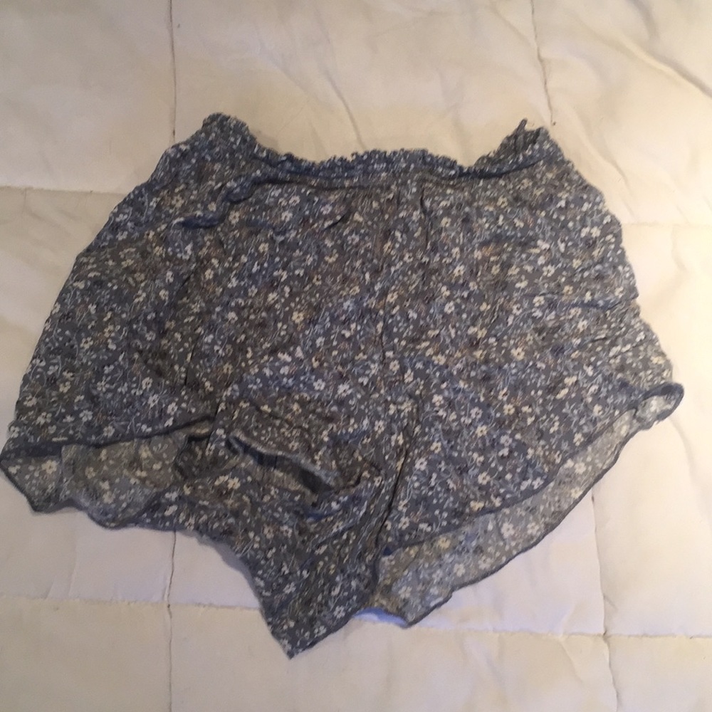 Light Shorts